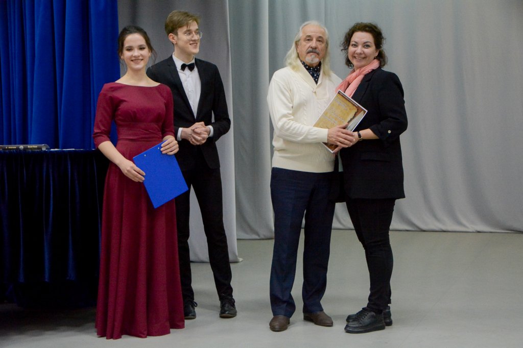 proscenium